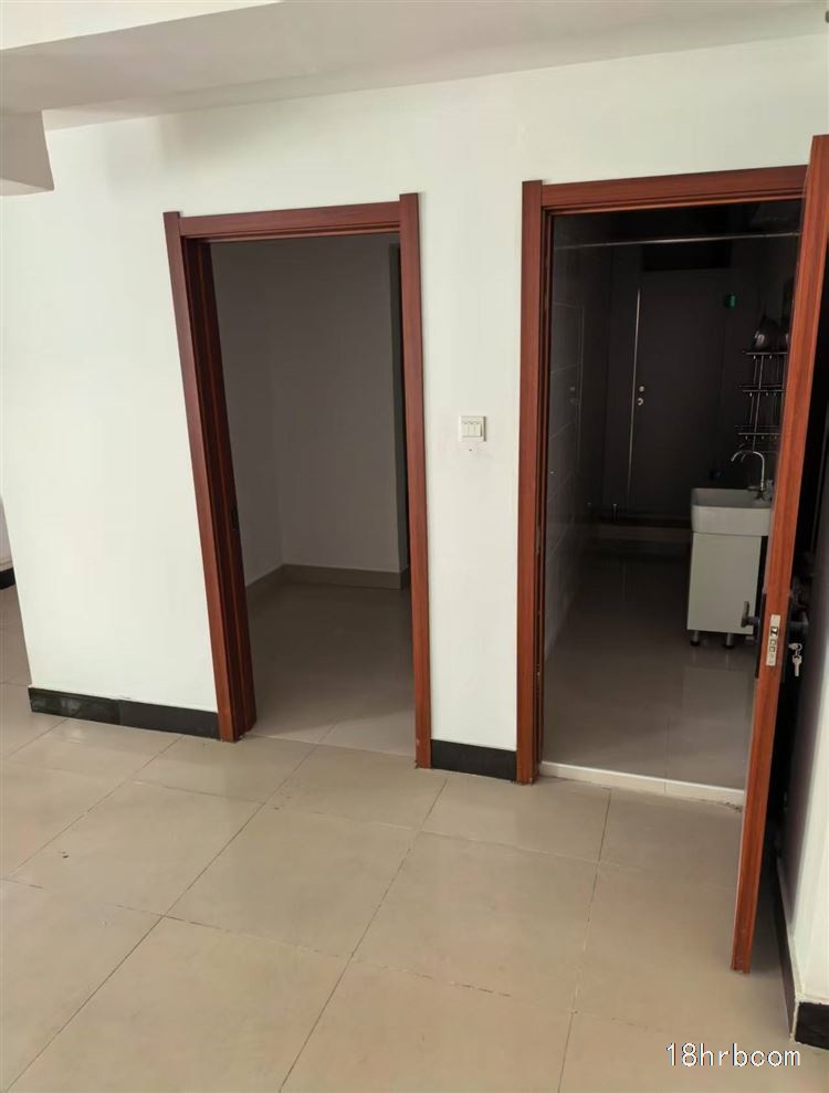 地址顧鄉大街126號商服